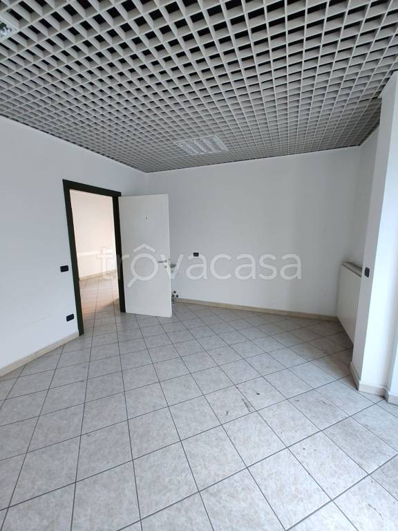 ufficio in vendita ad Edolo in zona Vico