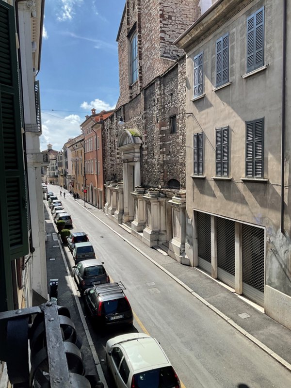 appartamento in vendita ad Edolo in zona Vico