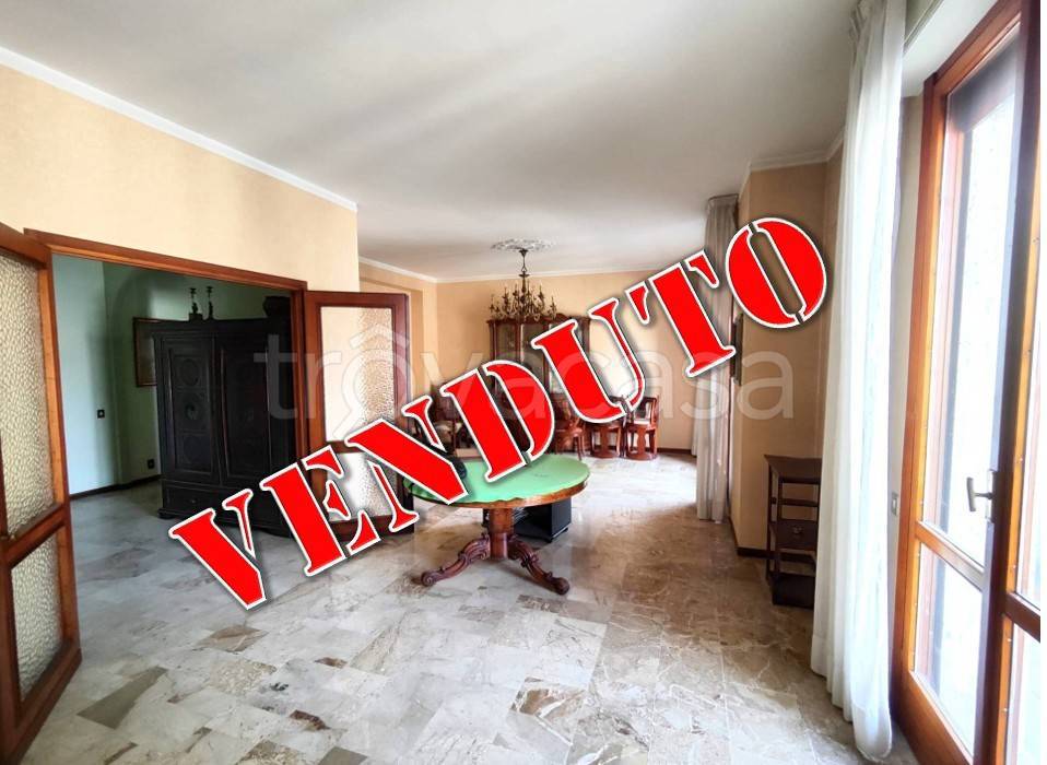 appartamento in vendita ad Edolo in zona Vico