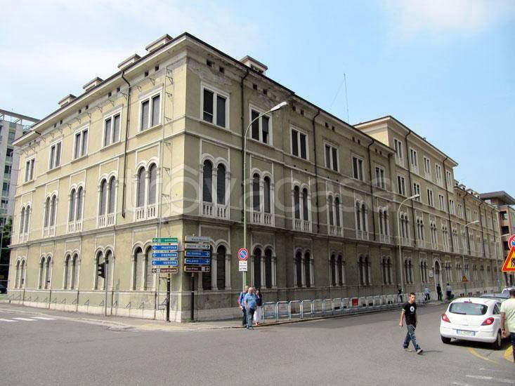appartamento in vendita ad Edolo in zona Vico