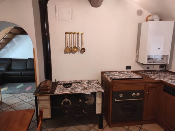 appartamento in vendita ad Edolo in zona Vico