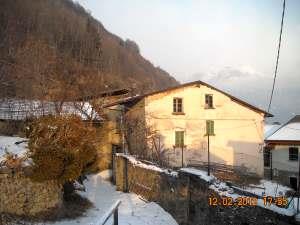 casa indipendente in vendita ad Edolo