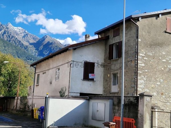 appartamento in vendita ad Edolo