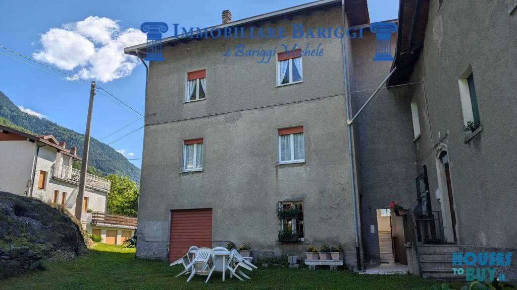 casa indipendente in vendita ad Edolo in zona Vico