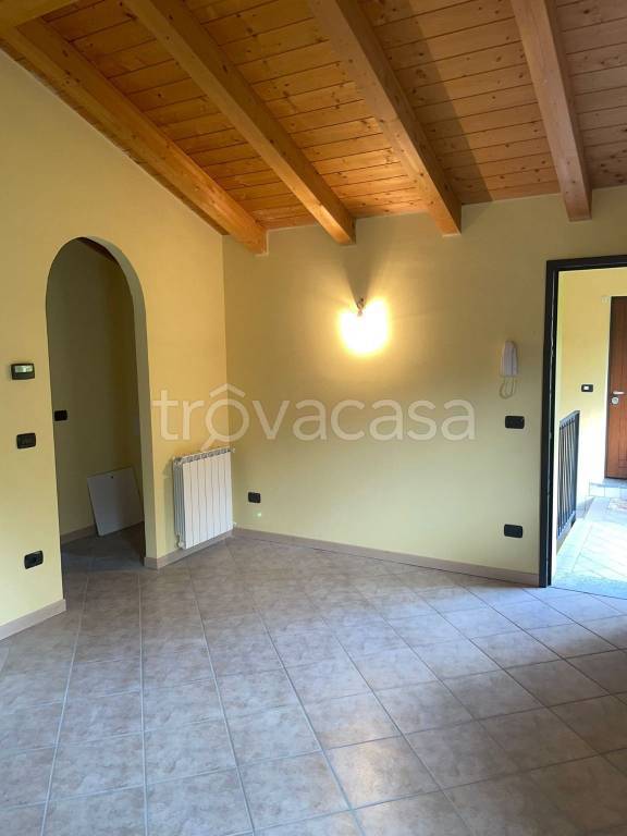 appartamento in vendita ad Edolo in zona Vico