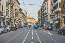 negozio in vendita ad Edolo in zona Vico