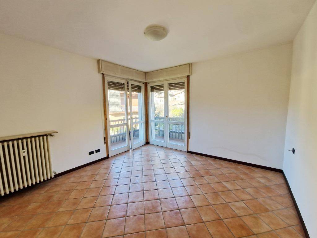 appartamento in vendita ad Edolo in zona Vico