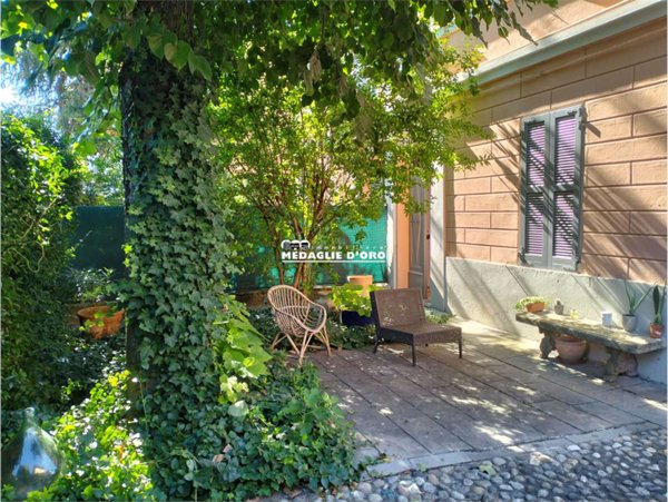 casa indipendente in vendita ad Edolo in zona Vico