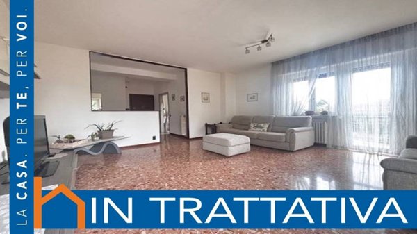 appartamento in vendita ad Edolo in zona Vico