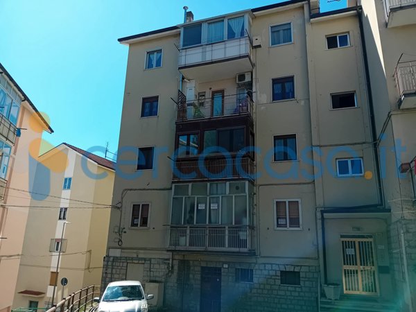 appartamento in vendita ad Edolo in zona Vico