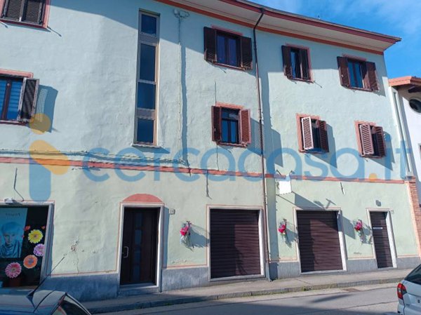 appartamento in vendita ad Edolo in zona Vico