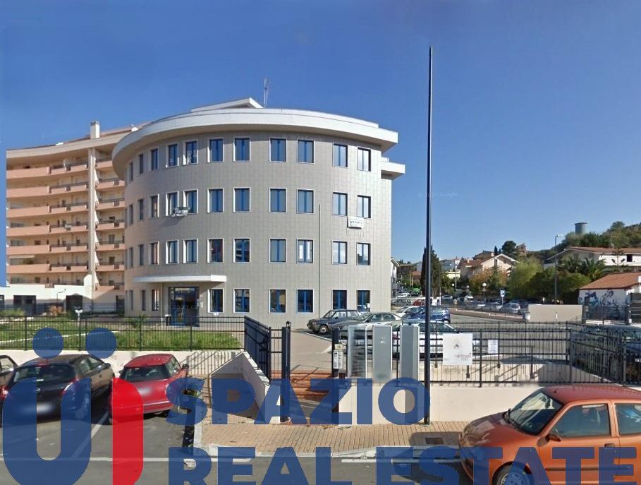 appartamento in vendita ad Edolo in zona Vico