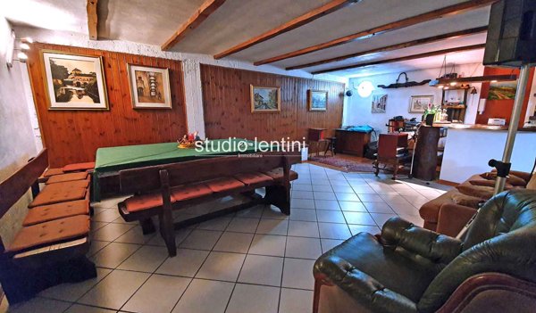 casa indipendente in vendita ad Edolo in zona Vico