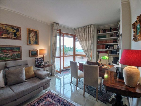 appartamento in vendita ad Edolo in zona Vico