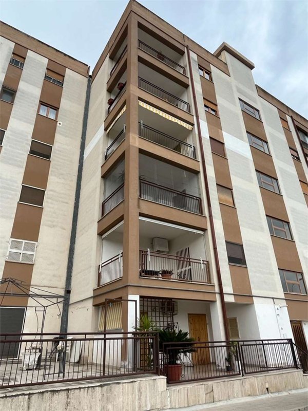 appartamento in vendita ad Edolo in zona Vico