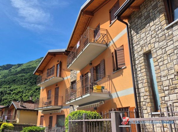 appartamento in vendita ad Edolo in zona Vico
