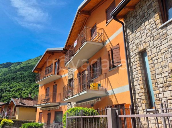 appartamento in vendita ad Edolo in zona Vico