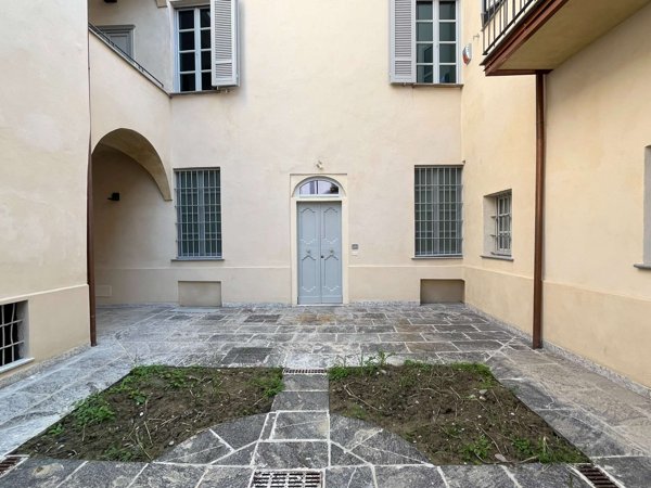 appartamento in vendita ad Edolo in zona Vico