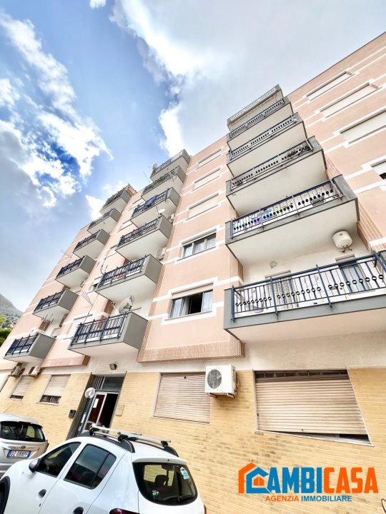 appartamento in vendita ad Edolo in zona Vico