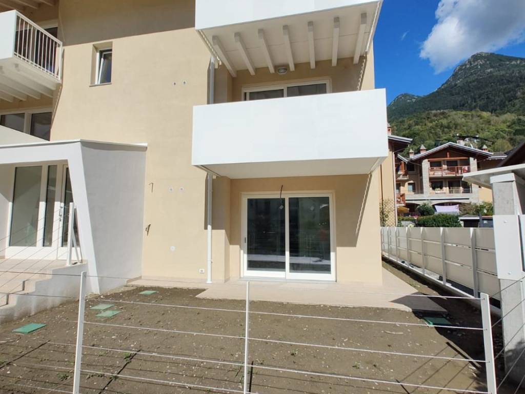 appartamento in vendita ad Edolo in zona Vico
