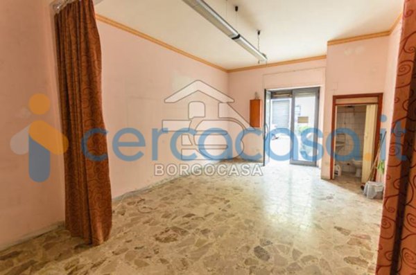 locale commerciale in vendita ad Edolo in zona Vico