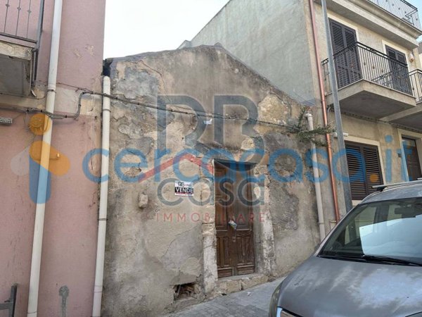 casa indipendente in vendita ad Edolo in zona Vico