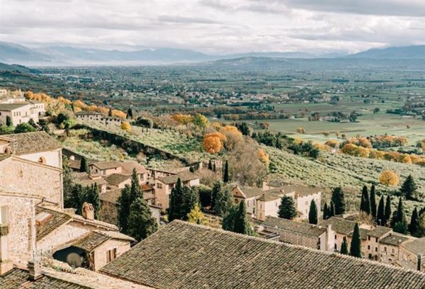 negozio in vendita ad Edolo in zona Vico