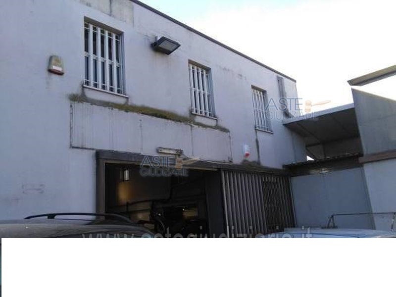 appartamento in vendita ad Edolo in zona Vico