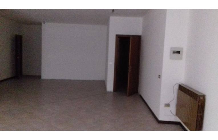 appartamento in vendita ad Edolo in zona Vico