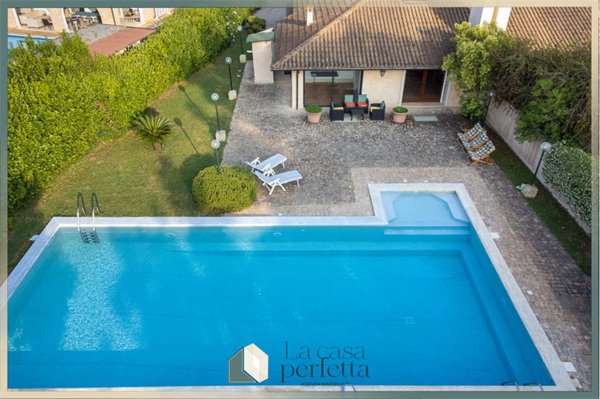 casa indipendente in vendita ad Edolo in zona Vico