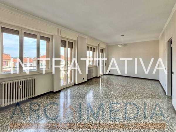 appartamento in vendita ad Edolo in zona Vico