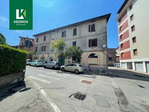locale commerciale in vendita ad Edolo in zona Vico