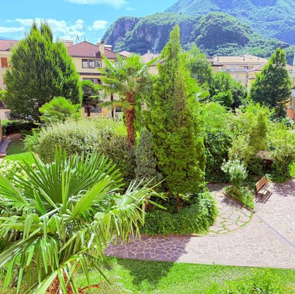 appartamento in vendita ad Edolo in zona Vico
