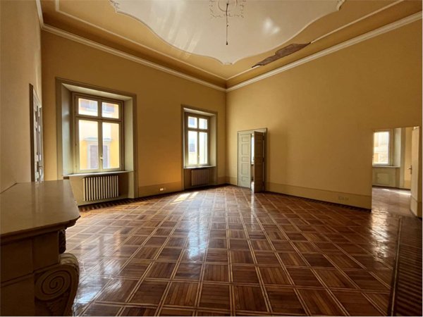 appartamento in vendita ad Edolo in zona Vico