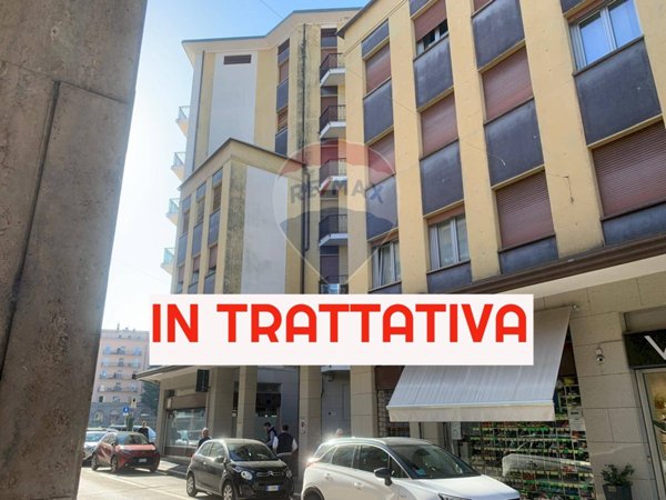 ufficio in vendita ad Edolo in zona Vico