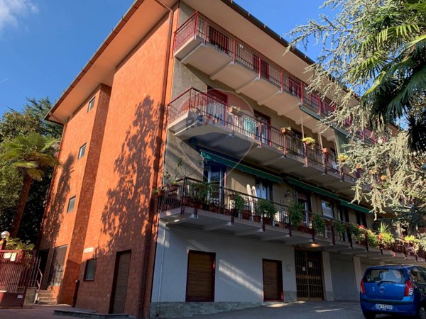 ufficio in vendita ad Edolo in zona Vico