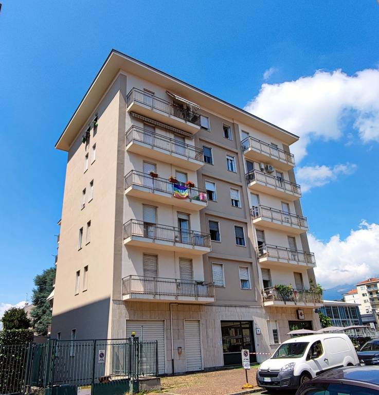 appartamento in vendita ad Edolo in zona Vico