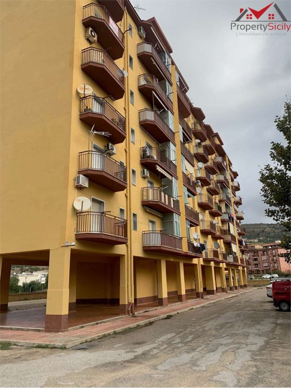 appartamento in vendita ad Edolo in zona Vico