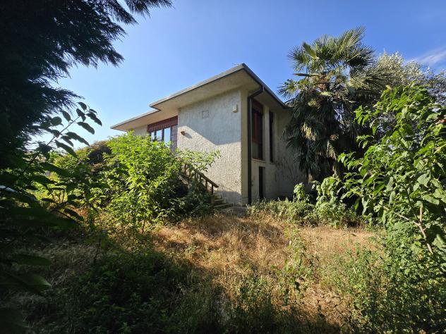 casa indipendente in vendita ad Edolo in zona Vico