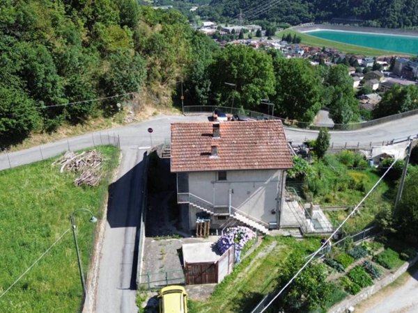 appartamento in vendita ad Edolo in zona Mù