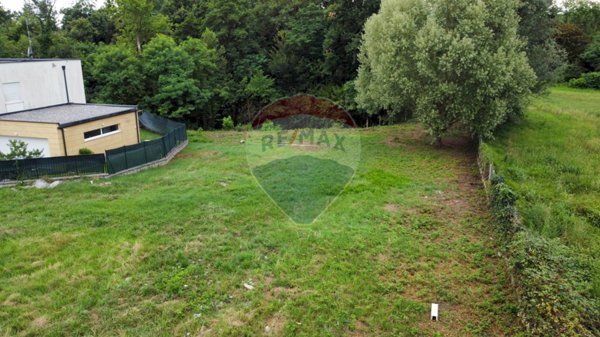 casa indipendente in vendita ad Edolo in zona Vico