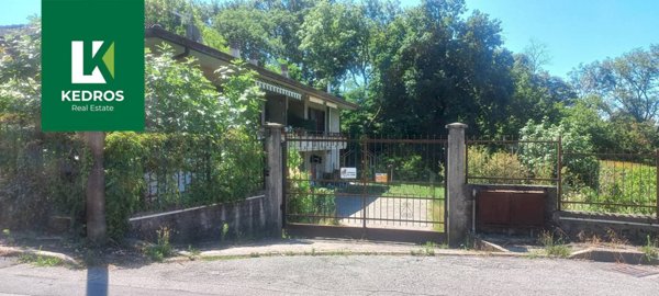 casa indipendente in vendita ad Edolo in zona Vico