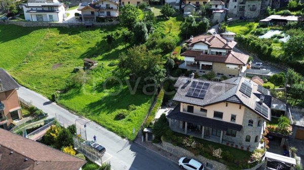 casa indipendente in vendita ad Edolo in zona Mù