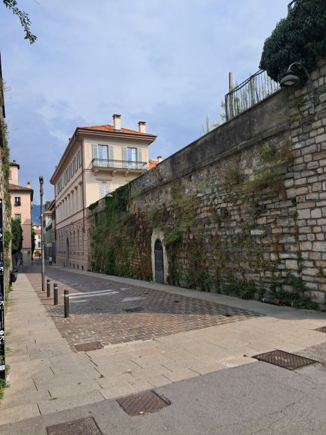 appartamento in vendita ad Edolo in zona Vico