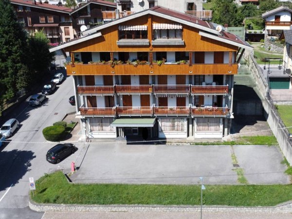 negozio in vendita ad Edolo