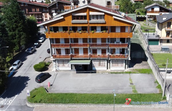 locale commerciale in vendita ad Edolo