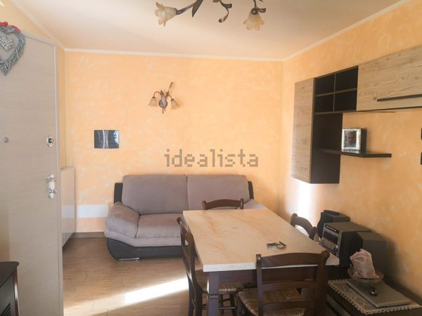 appartamento in vendita ad Edolo in zona Vico