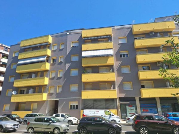 appartamento in vendita ad Edolo in zona Vico