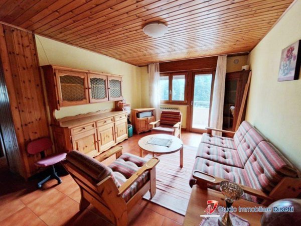 appartamento in vendita ad Edolo in zona Vico