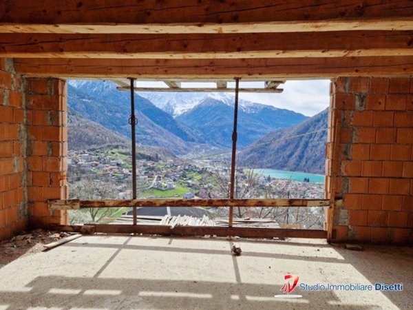 casa semindipendente in vendita ad Edolo